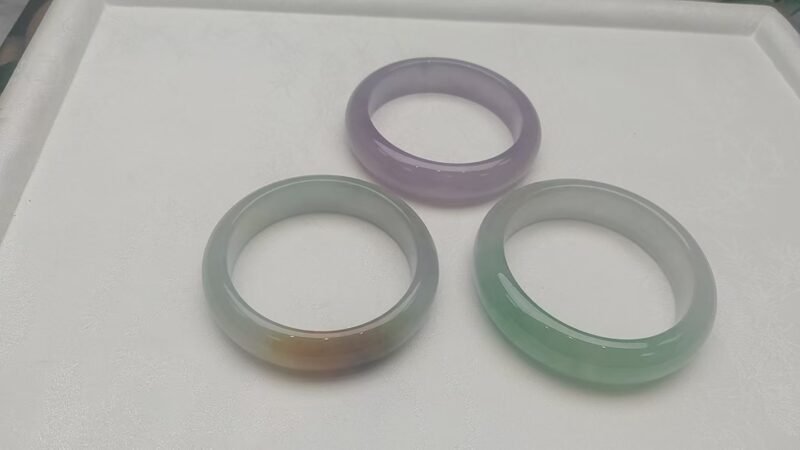 3pcs perfect new arrivals jadeite bangles total $550 for Ann