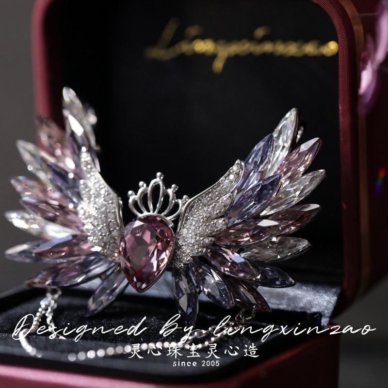 New Original Unique Crystal Spider Brooch